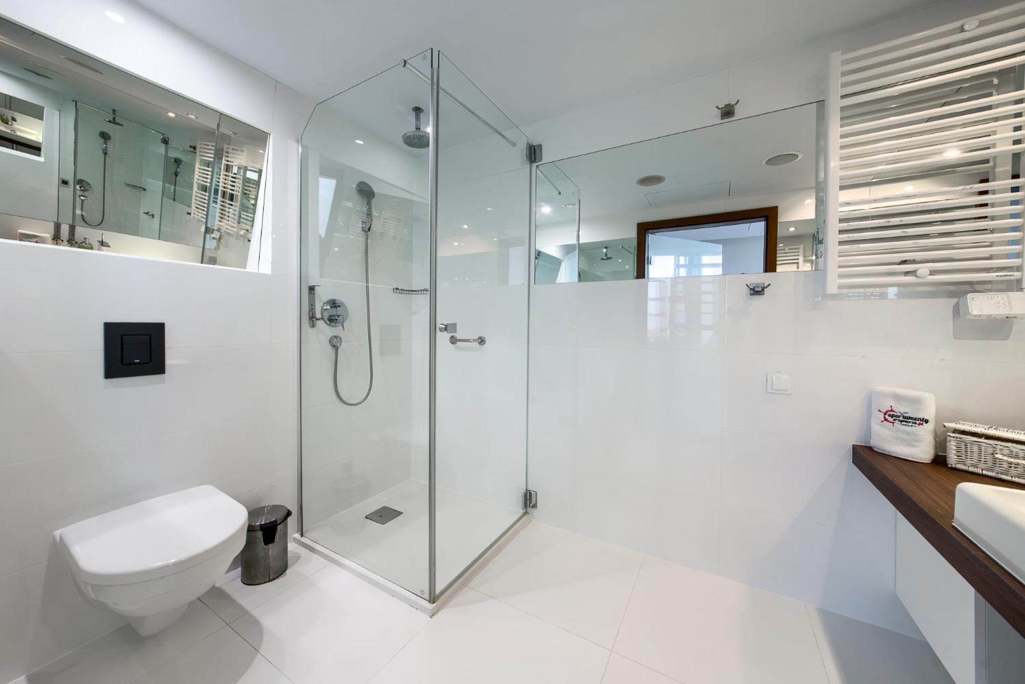 Apartamentyprzymorzu Marine***** Apartament Dwupoziomowy Z Widokiem Na Morze Kolobrzeg Exterior photo